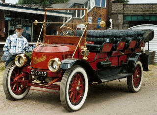 1913 Stanley model 810 Mt. Wagon.  Jan and Margaret Brinksma - The Netherlands - click to enlarge
